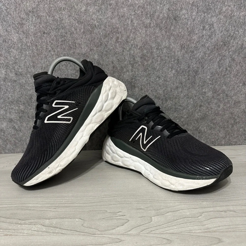New Balance Fresh Foam X 840‎ v1 Women's Sz 8.5 Running Shoes Black White